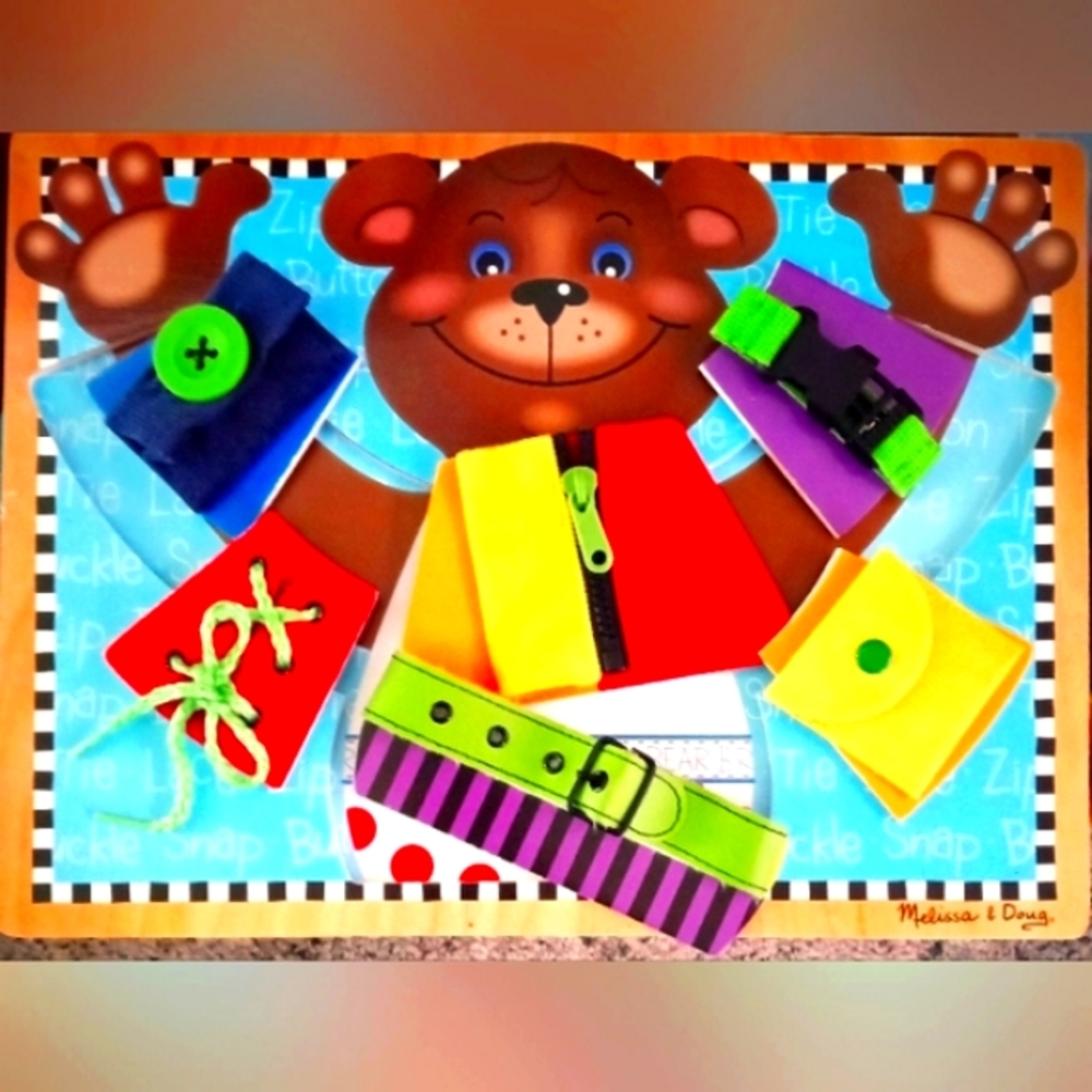 🐻Melissa & Doug Basic Skills Board Puzzle Zip Lace Buckle Tie Button Snap 🐻